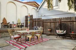 Beach Block 2BR Retreat w/ Palm Courtyard • Walk to Ocean • Near SF - Image 3
