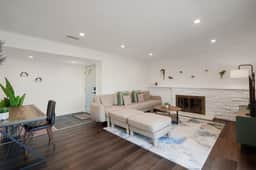 Lakefront 3Beds/1.5Bath Retreat w/ Water Views • Walk to Shops • Near SF - Image 5