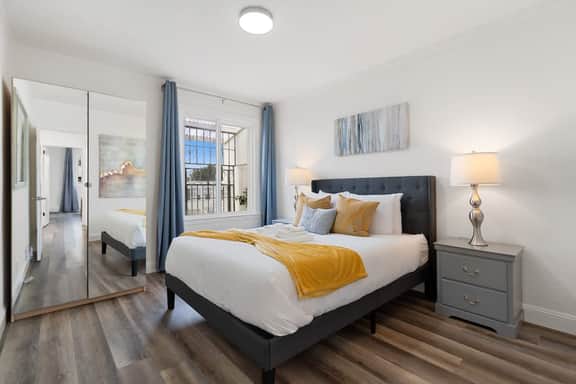 Stunning 2BR w/ 1BA Home near BART - Image 2