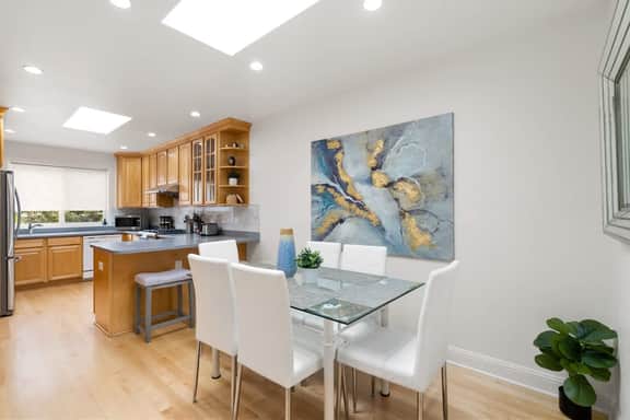 Stunning 2BR w/ 1BA Home near BART - Image 3
