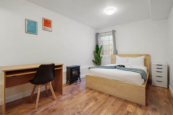 Modern 1BR Suite w/ Private Entry • Near SFSU, Park & Transit - Image 3