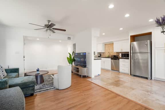 Lakefront Lavender House • 2BR w/ Water Views & Backyard • Near SF - Image 5