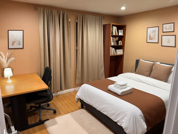Spacious & Cozy Home | 3BD/2BA Near SF - Image 1